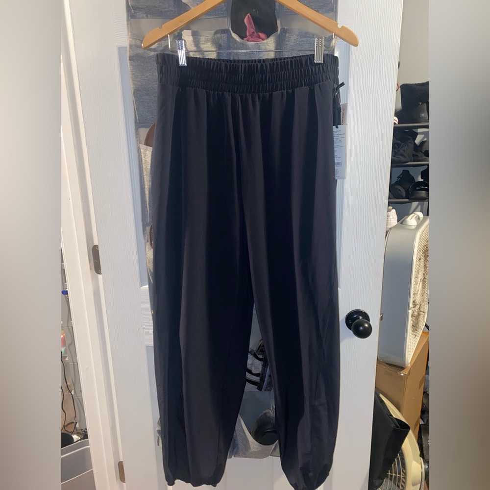 Mondetta Black Parachute Jogger Pants